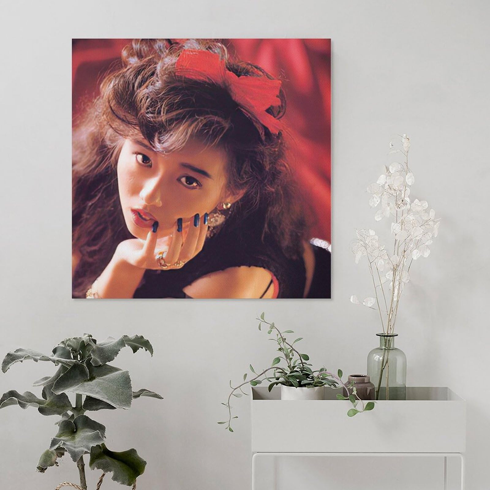 Amazon.co.jp: 浅香唯 歌手 若い頃 レトロ7 ポスター クール ポスター