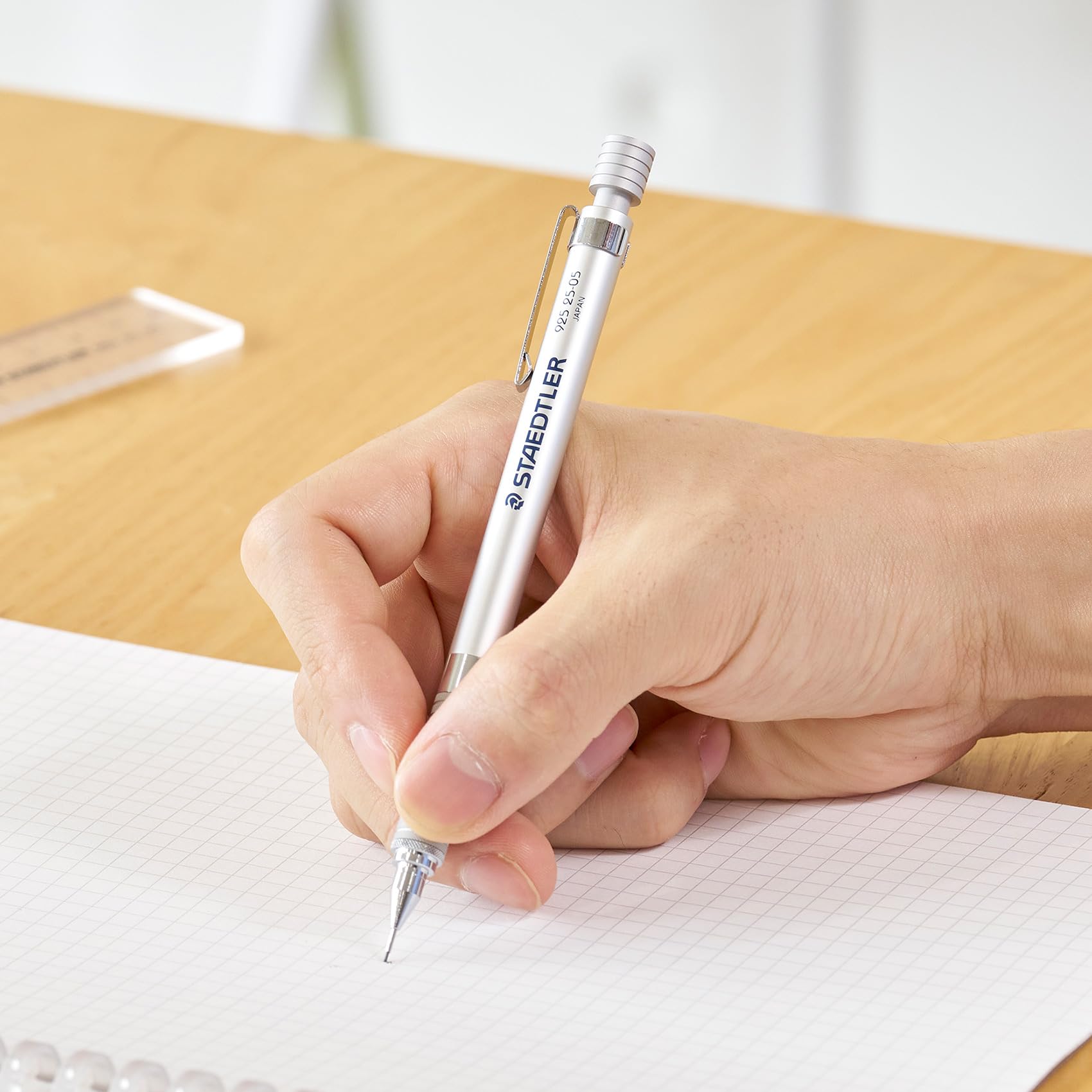 Amazon | ステッドラー シャーペン 0.5mm 製図用シャープペンシル