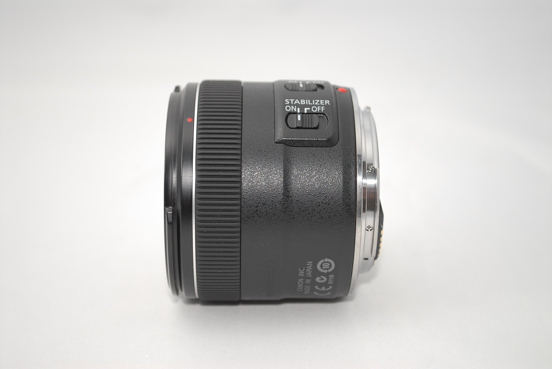 Amazon.co.jp: Canon EF 24mm f/2.8 IS USM : Electronics