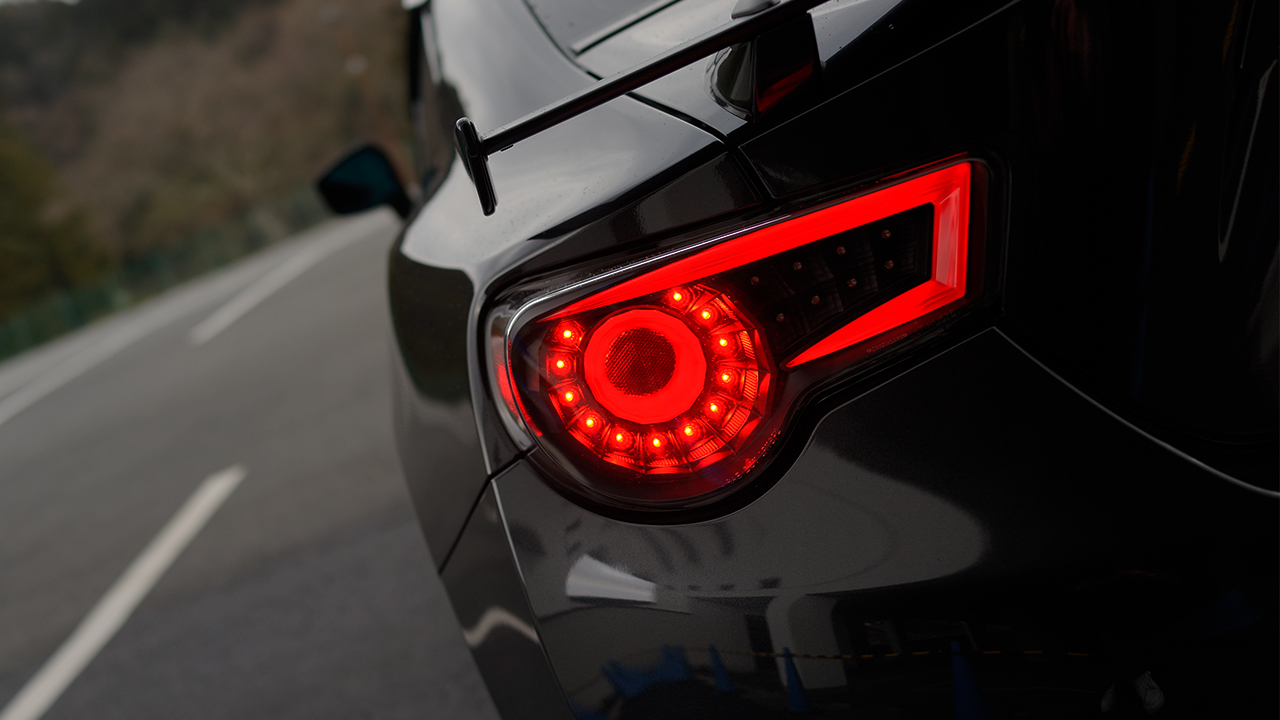 Amazon | ZN6 86 ZC6 BRZ ハチロク ファイバーLEDテールランプ 流れる