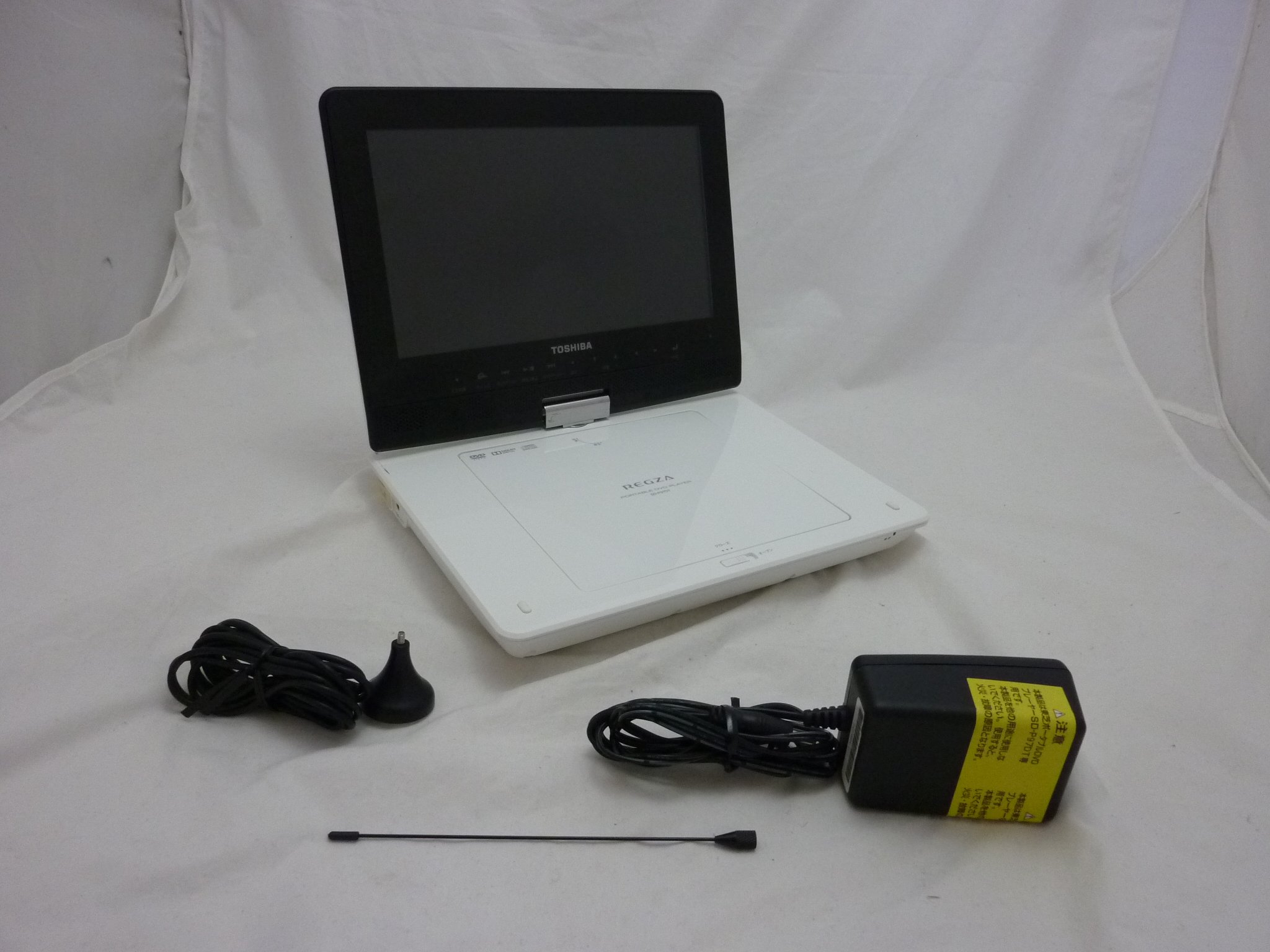 Amazon.co.jp: Toshiba REGZA Portable Player SD-P97DT Portable DVD