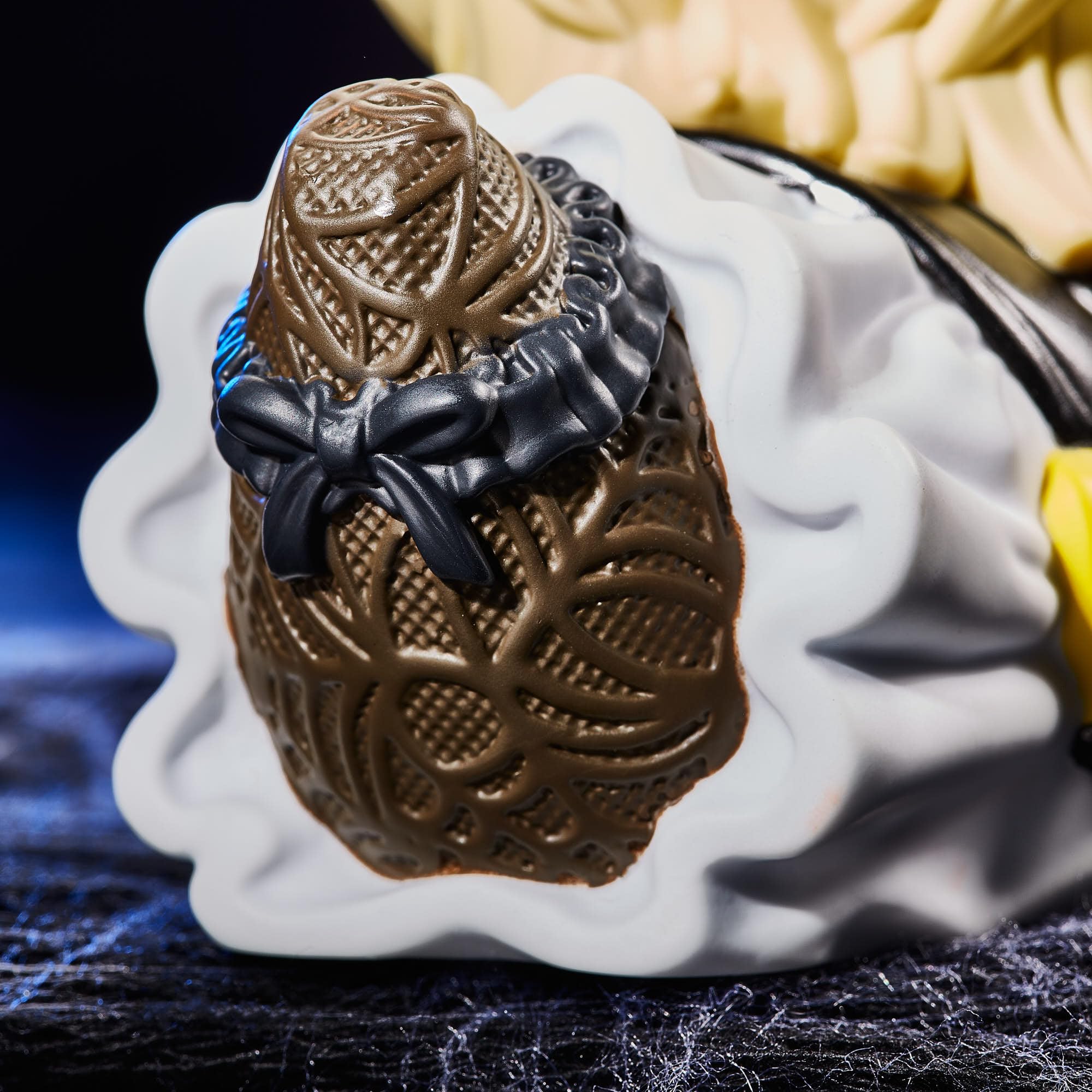 Amazon.co.jp: TUBBZ 初版 チャッキーの花嫁 ティファニー