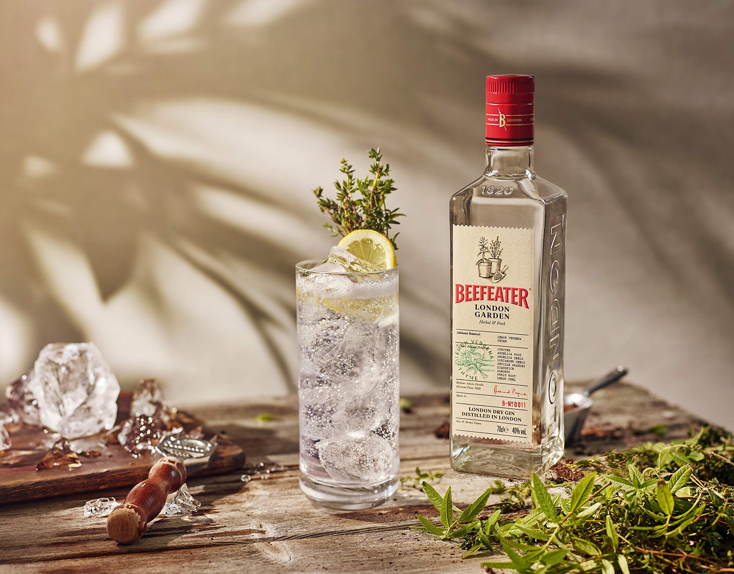 Amazon.co.jp: ビーフィーター ロンドン ガーデン ジン 700ml 40度