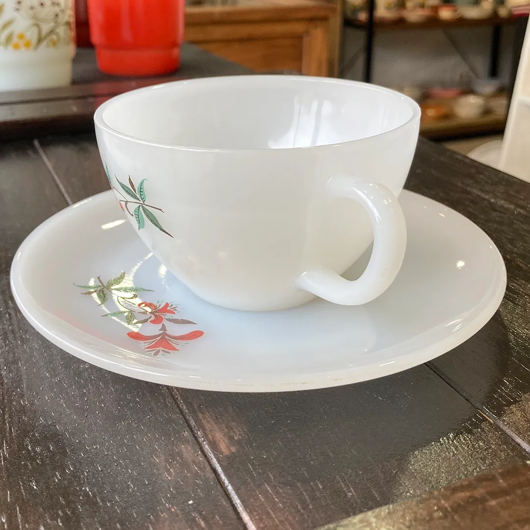 ハニーサックルカップ＆ソーサー 1959年-1962年製造 Fire-king