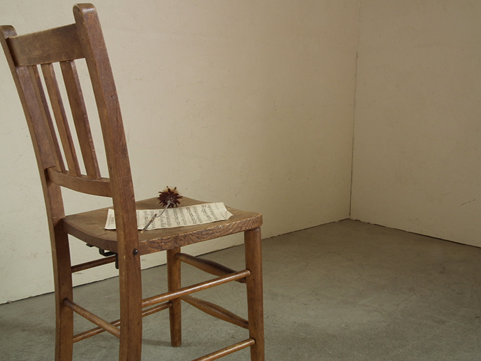 B00254 イギリスアンティーク チャーチチェア 古い教会の木製椅子