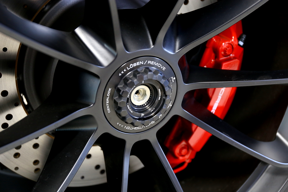 Porsche 991.2/GT3 ＆ ブレーキ計測＋Bremboキャリパー・ホイール