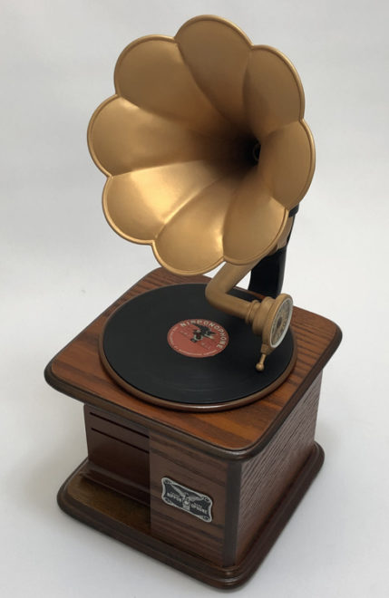 スマホスピーカーにもなる！レトロ感あふれる朝顔ラッパ型の