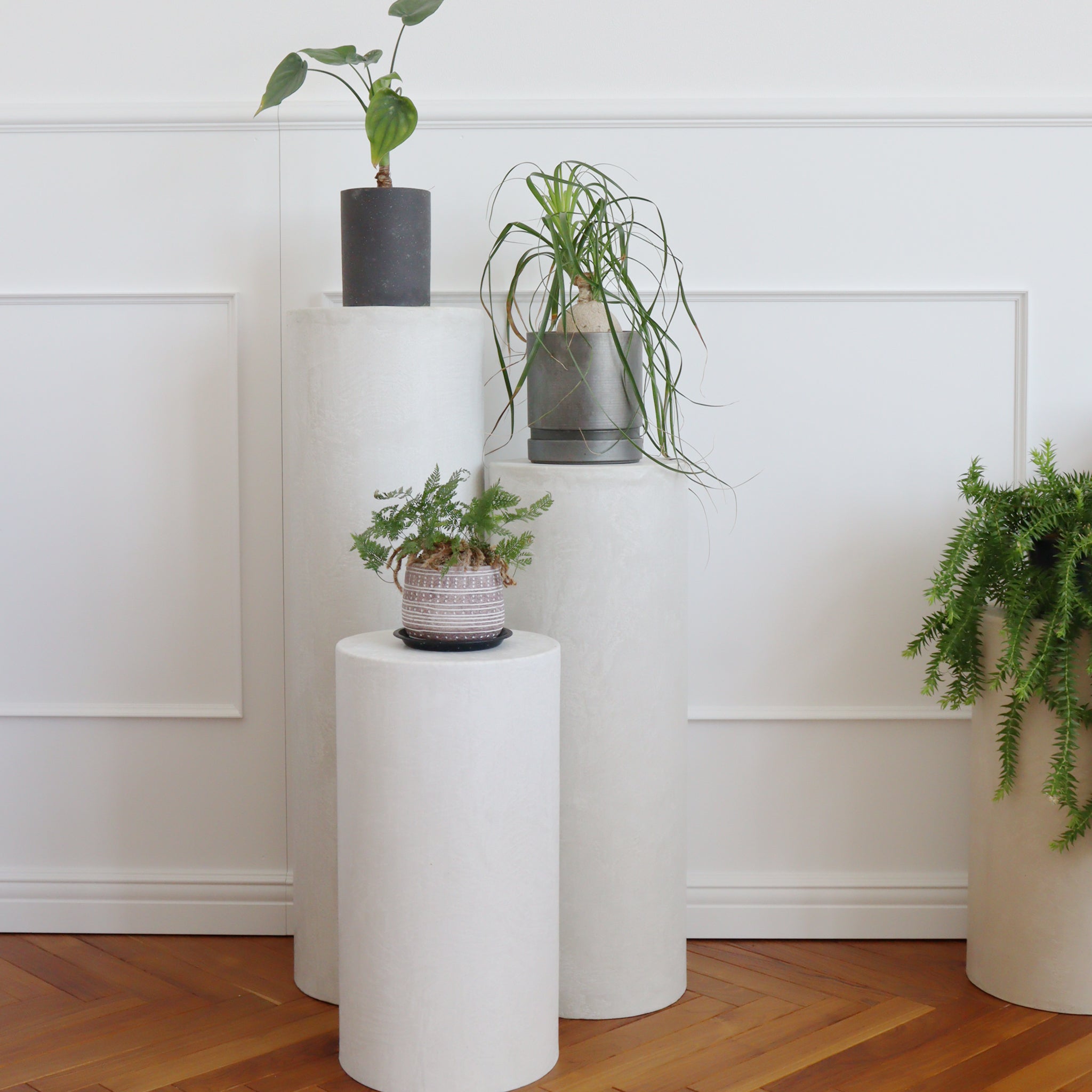 モールテックス サイドテーブル コロン – MAISON BELLEVIE