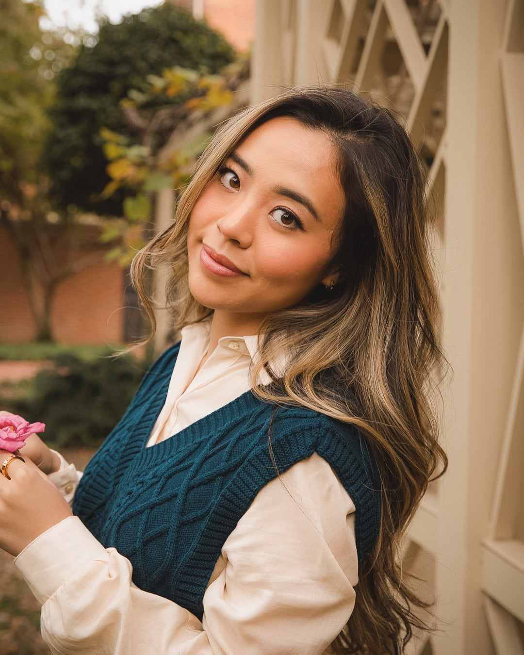 Nora Merino Wool Cropped Sweater Vest - Teal – Maison Mikumo