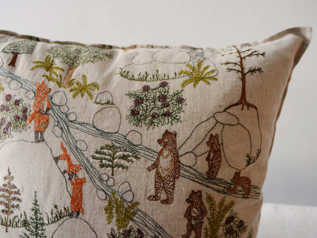 Coral & Tusk、コーラル＆タスク、pillow、クッション、クッション