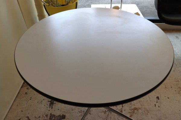 Herman Miller Round Table ハーマンミラー社製ラウンドテーブル