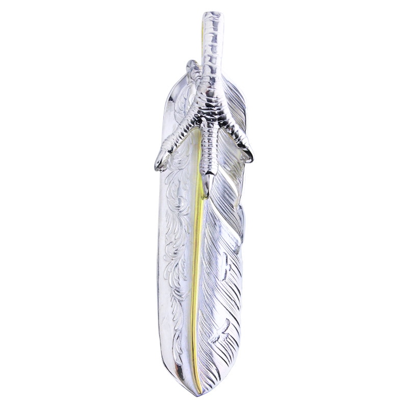 L arabesque flight feather K18 core 01 eagle claw pendant 01