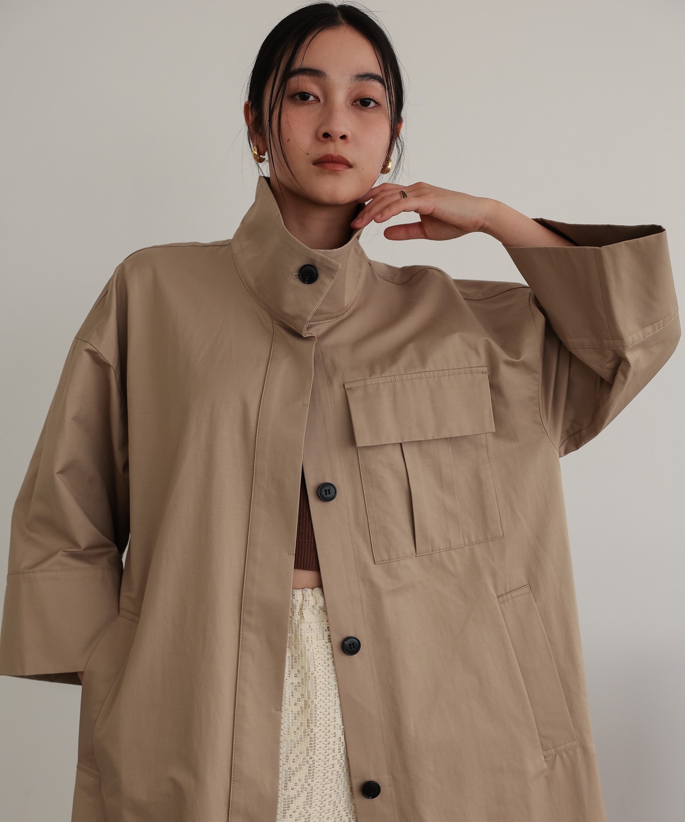 Half sleeve length standing collar coat/ Beige | NEW ARRIVAL