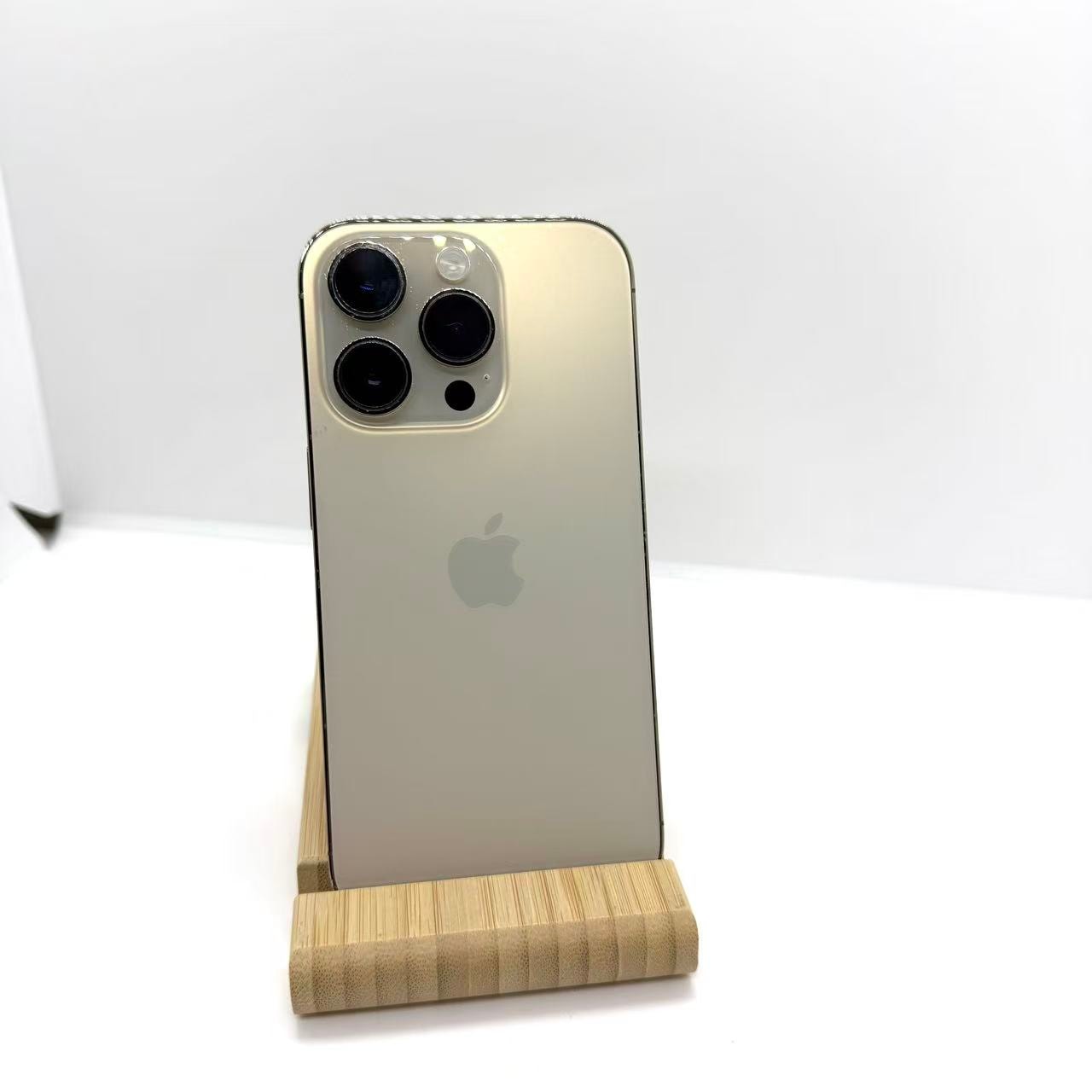 iPhone 14 Pro 中古一覧｜SIMフリー・キャリア - 価格.com