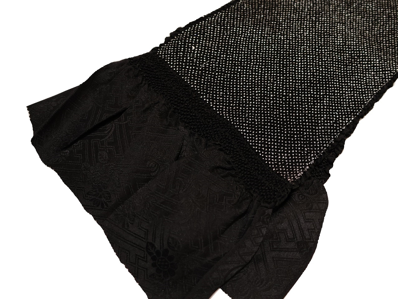 正絹帯揚げ（総絞り）「黒色（天銀）」 | 帯あげ,帯揚げ（絞り