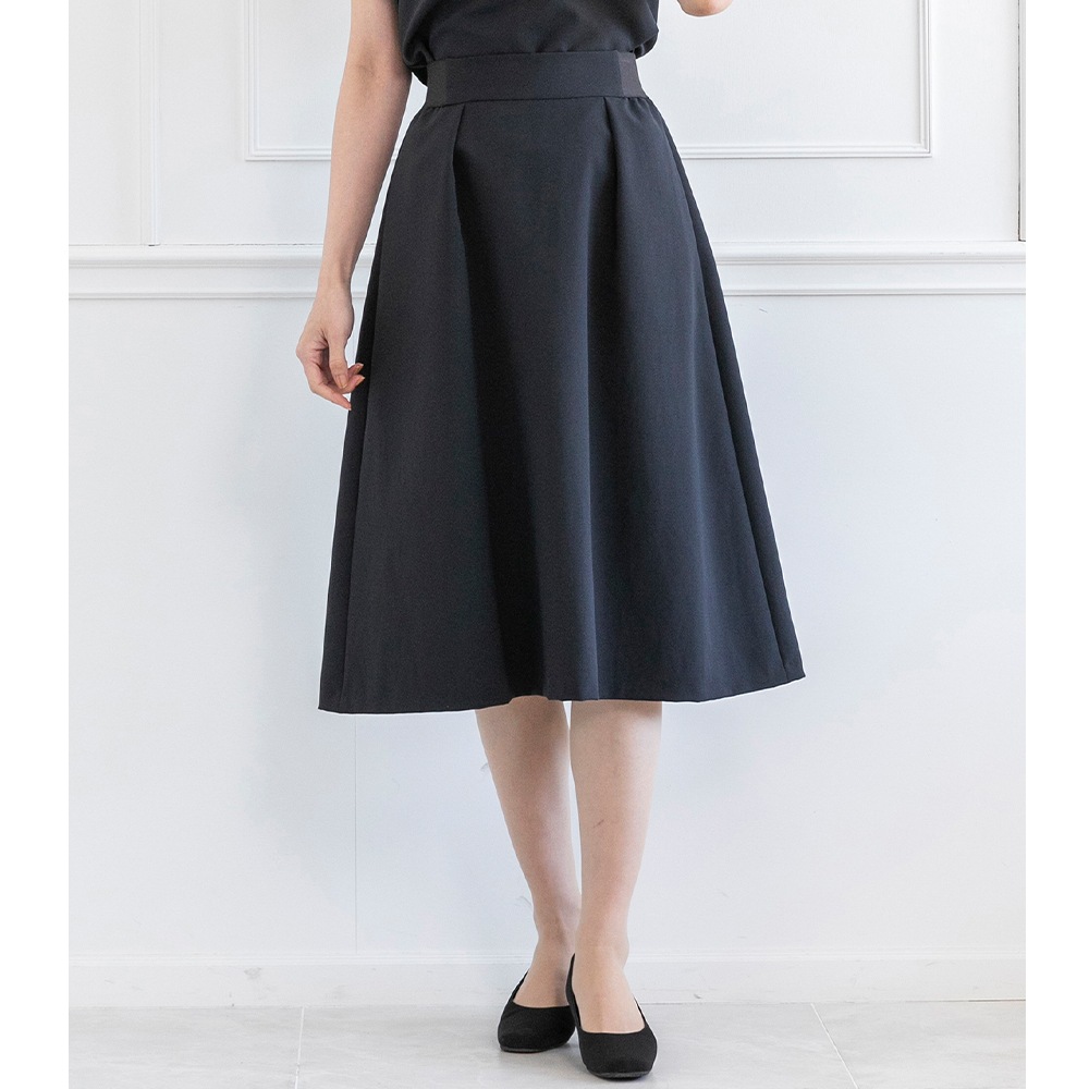 商品番号1105320]kokodeコラボ ネイビースカート |CARETTE 公式