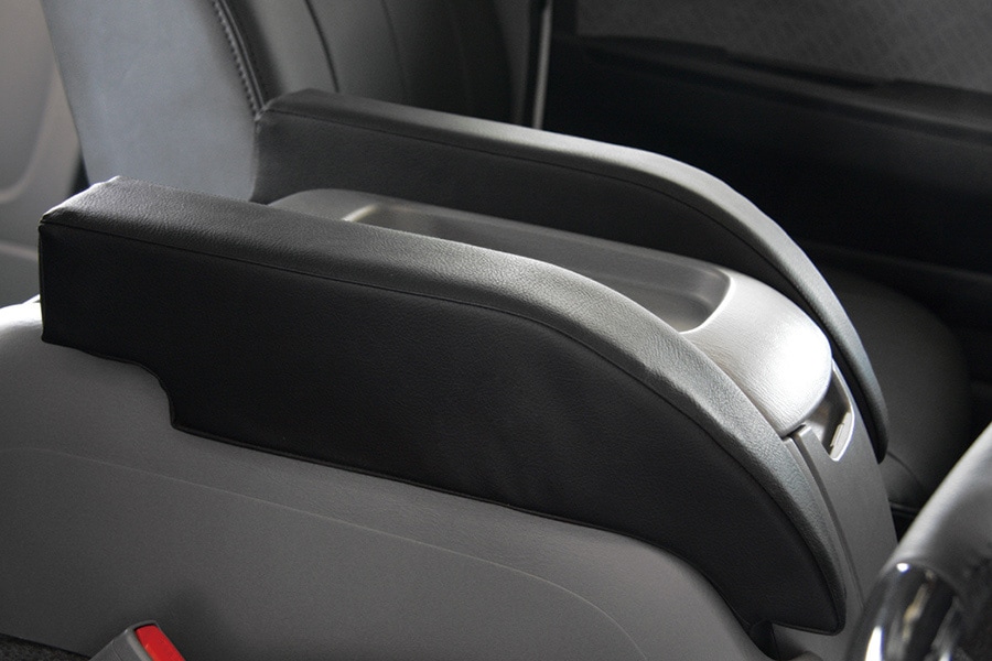 ハイエース200系 専門店 ユーアイビークルのハイエース200系 アームレスト