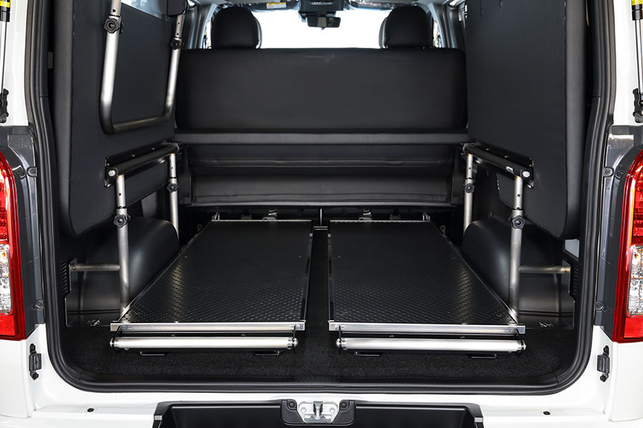 ハイエース スライドフロア セパレートタイプ -ハイエース200系専門店