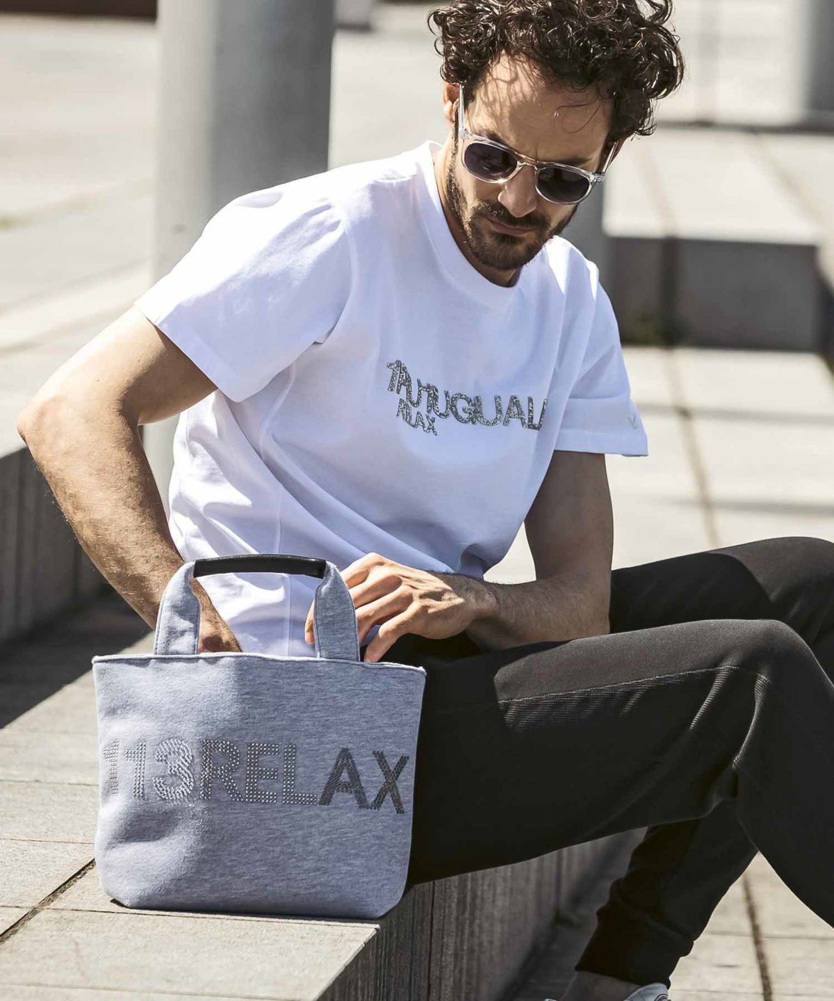 ラインストーンロゴミニトートバッグ グレー 1PIU1UGUALE3 RELAX ウノ