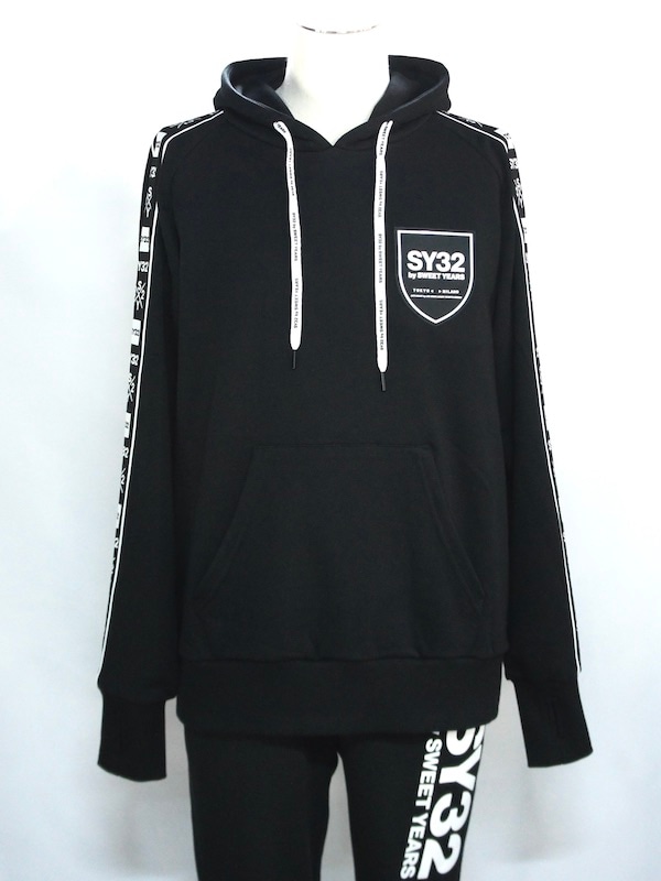 SY32 by SWEET YEARS「LINE TAPE P/O HOODIE」BLACK【エスワイサーティ