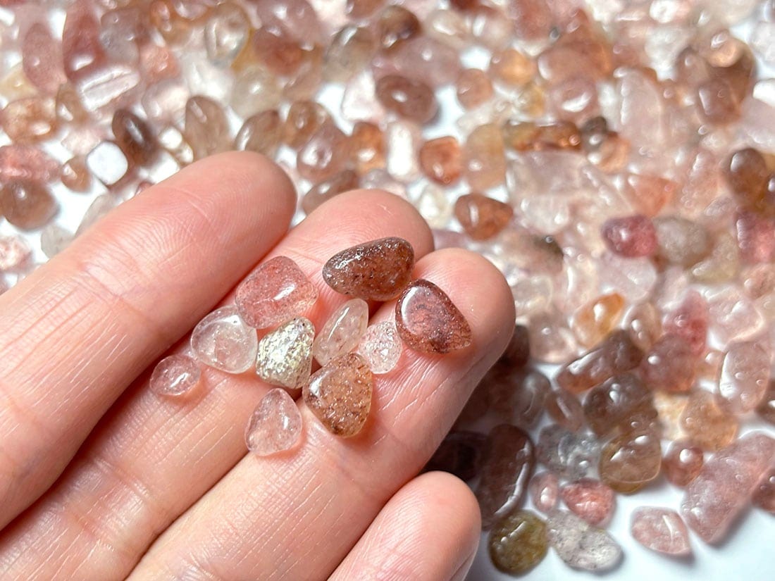 ピンクマイカインクォーツ さざれ 200g アソート