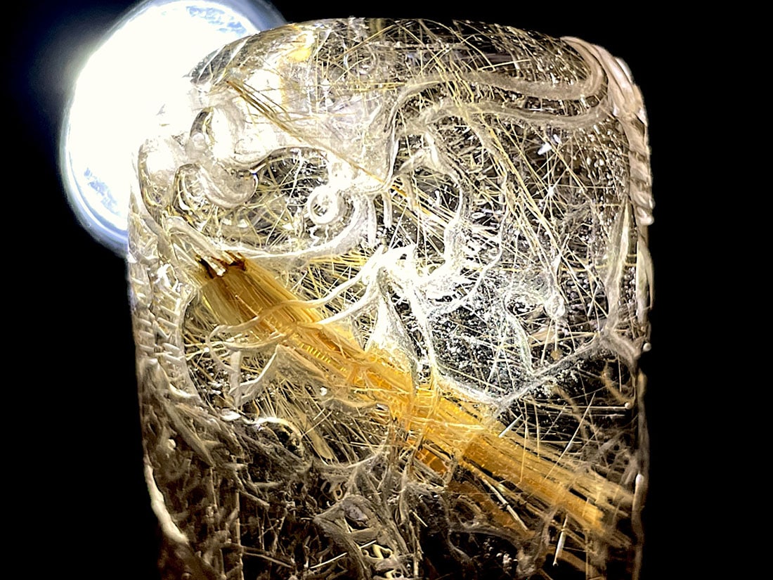 ルチルクォーツ 龍彫刻