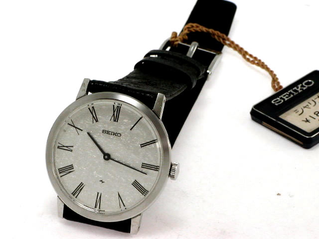デッドストック セイコー シャリオ 2220-0180 17石手巻き 1976年製