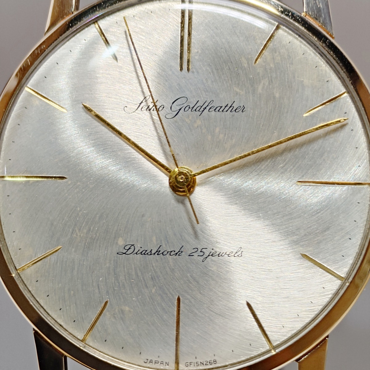 セイコー ゴールドフェザー 15008 渦巻文字盤 14金張り 25石 手巻 OH済