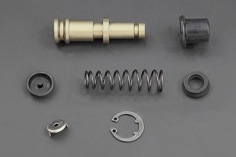 Z1/Z2 Wディスク用マスターシリンダー (専用リペアキット) | 車種から