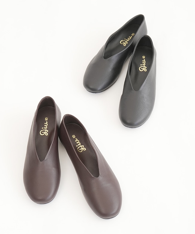 324D2645]Diu(ディウ) 本革フラットパンプス レディース レザー