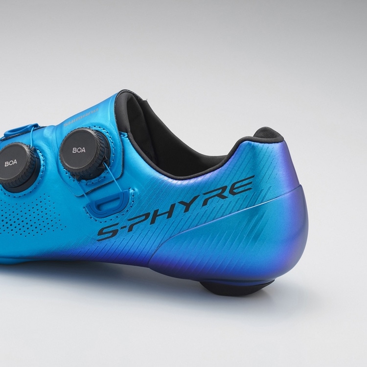 シマノ RC9(SH-RC903) ホワイト ワイドタイプ SPD-SL シューズ