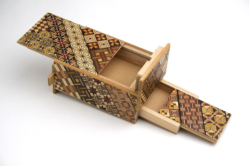 秘密箱10回仕掛け 5寸音入り | 秘密箱 | 寄木細工専門店 箱根丸山物産