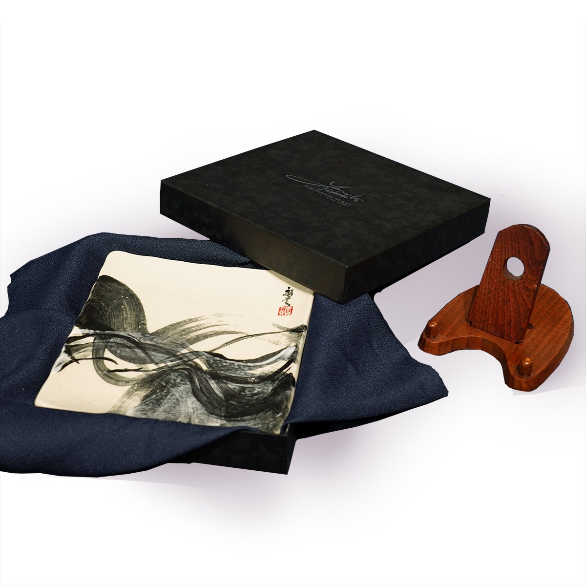 大陶墨皿「鴉」 | 墨絵・陶墨画アーティスト 西元祐貴 Yu-ki Nishimoto