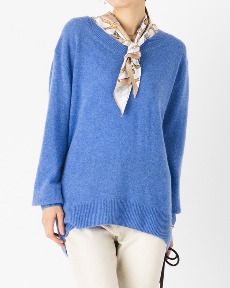 カシミヤ100％エアリーニットVネックプルオーバー | TOPS | 元町