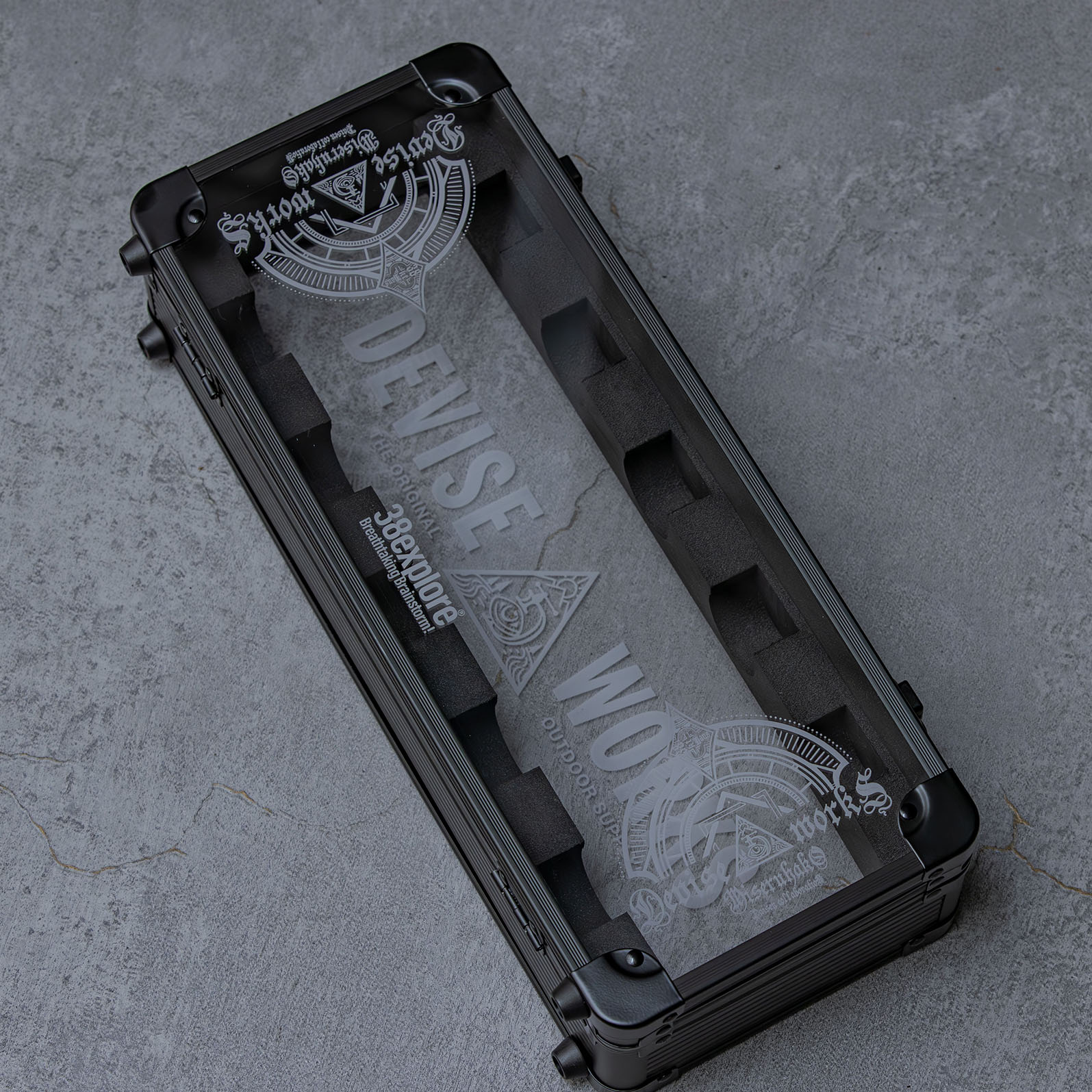 DEhaus | DEVISE WORKS | キャンプ用品