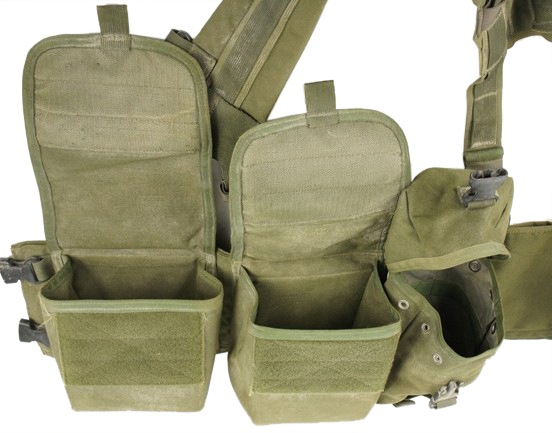 12080845 レア!! SEAL放出品 ブラックホーク社製 ISSAK マシンガナー