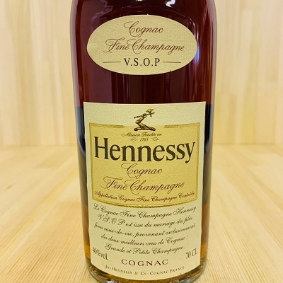ヘネシーVSOP 700ML (正規品)｜amitywine(アミティワイン