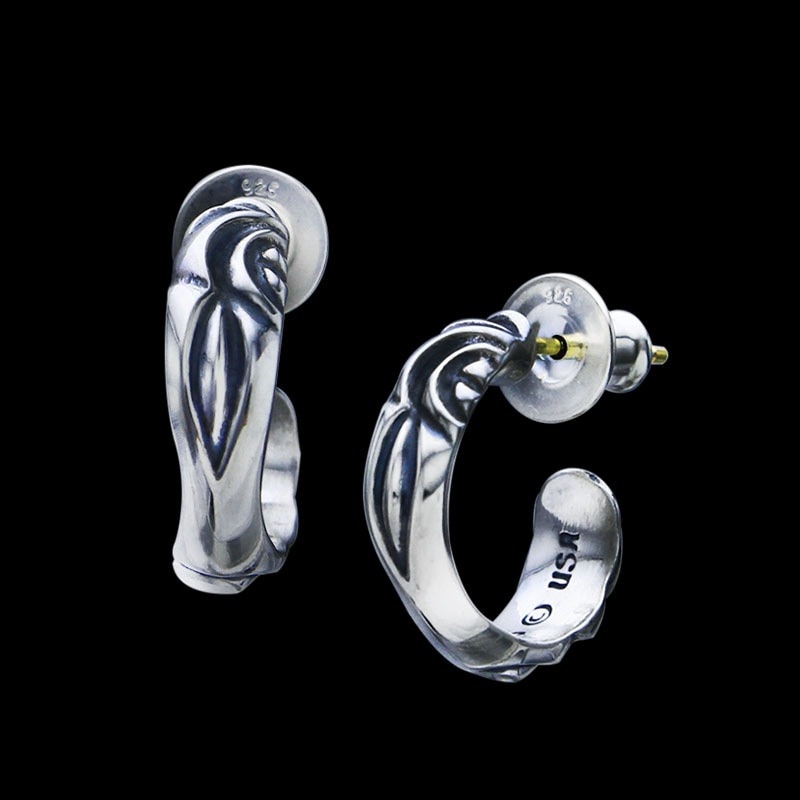 カーヴド シルク フープ イヤリング | メイティングフライト