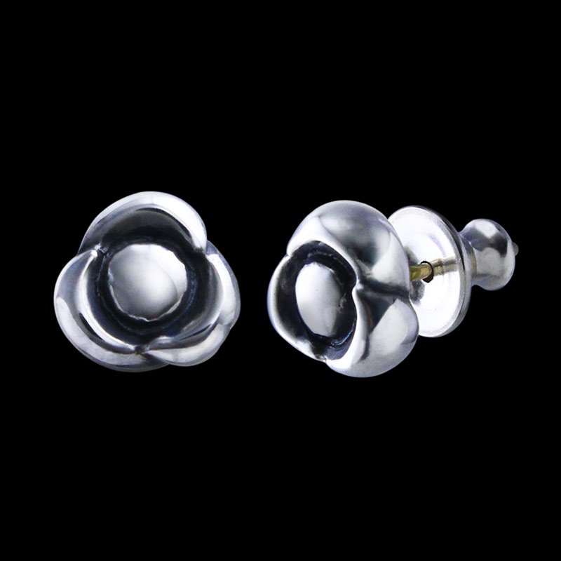 フロー スタッド イヤリング | キスアンドフロー コレクション