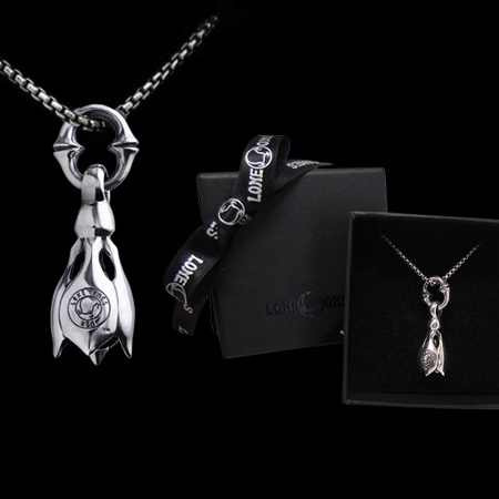 ティアー ベル ペンダント＆キス アンド フロー ボックス チェーン