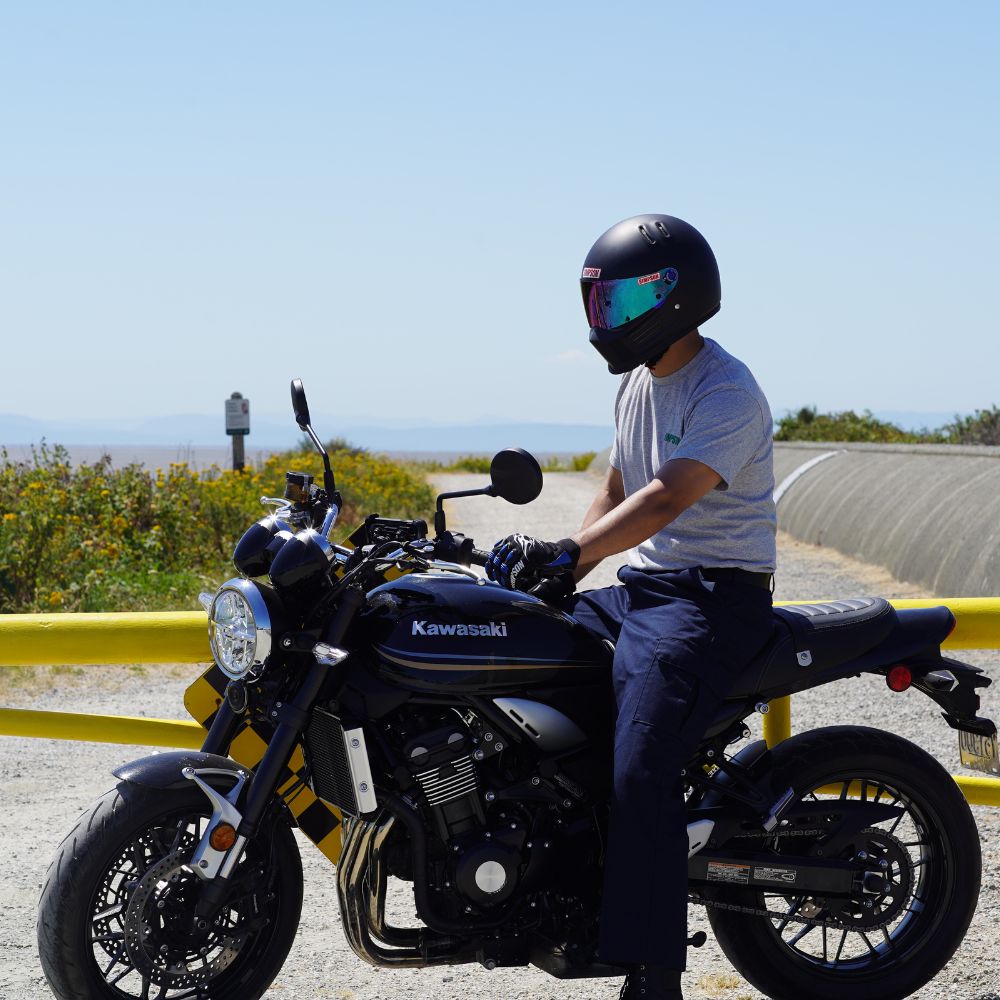 SIMPSON BANDIT Pro ストーンブラック | SIMPSONヘルメット公認