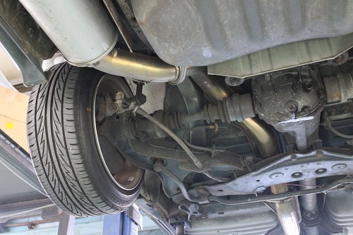 ニッサン スカイライン ワンオフマフラー 【型式：DR30