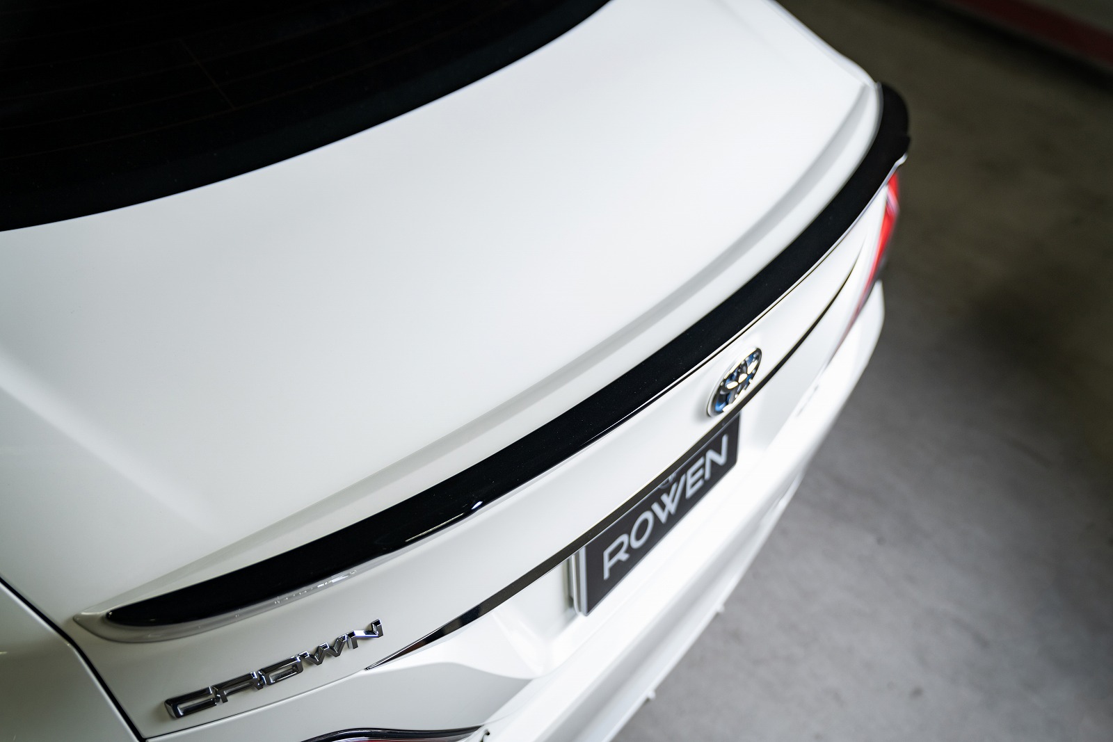 トランクスポイラー 220 CROWN RS-grade *FRP ｜エアロパーツ、ボディ