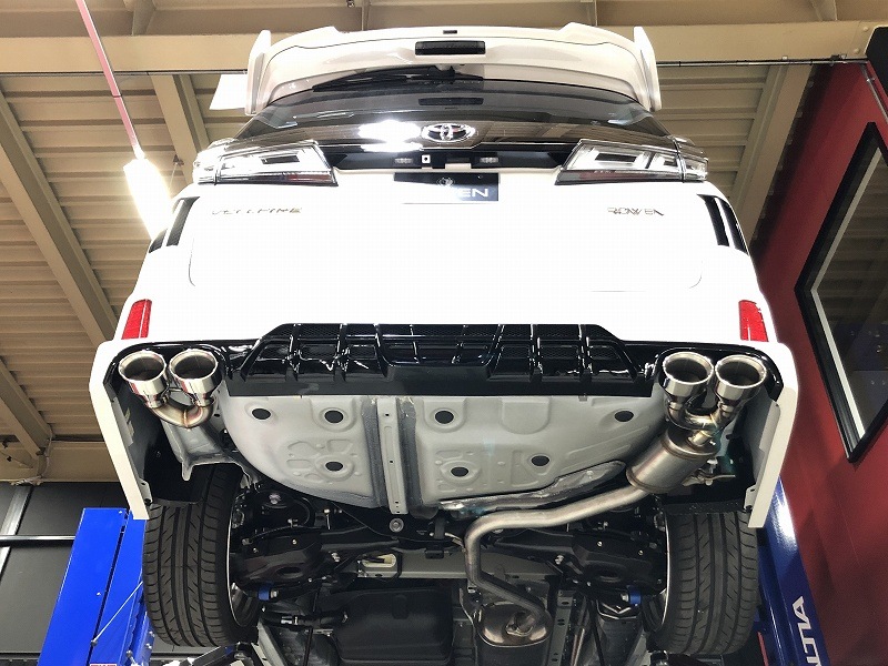 マフラーカッター（左右4本出し） 30前期・後期共通 ALPHARD/VELLFIRE