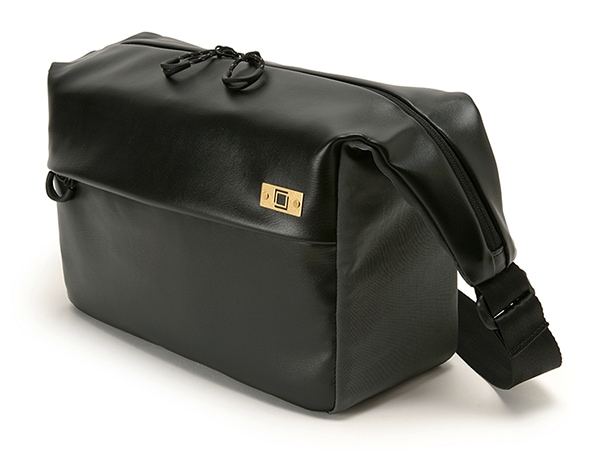 カメラバッグ バサルト ACAM-BS0002 | アルティザン＆アーティスト