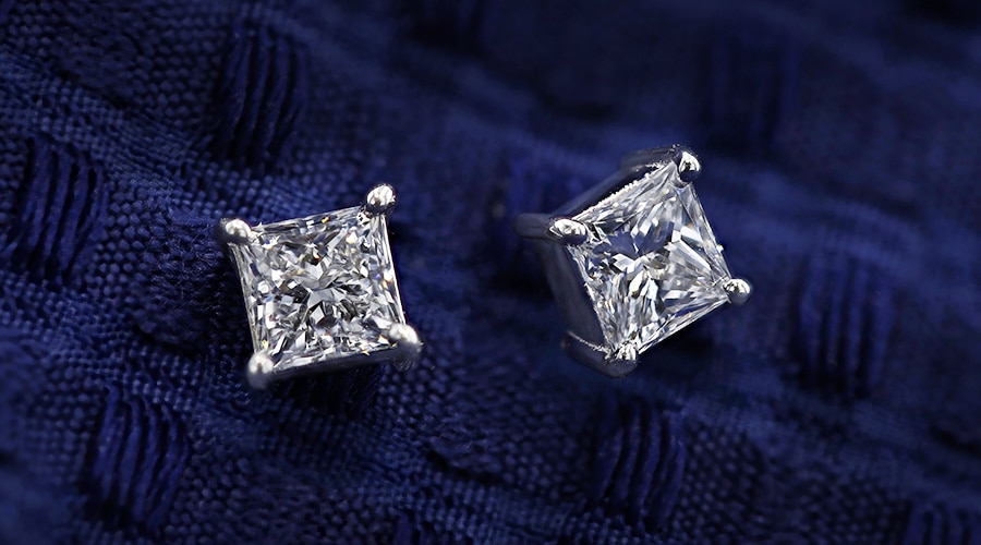 ダイヤモンド ピアス 1ct(Total) D VVS1～2 プリンセスカット プラチナ