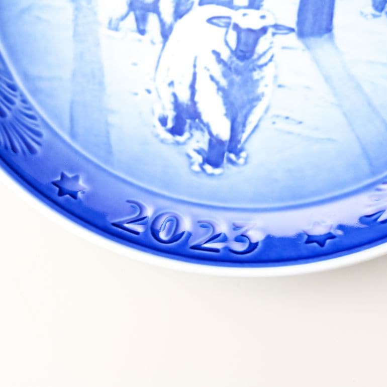 ロイヤルコペンハーゲン イヤープレート 2023年 令和5年 皿立て付き