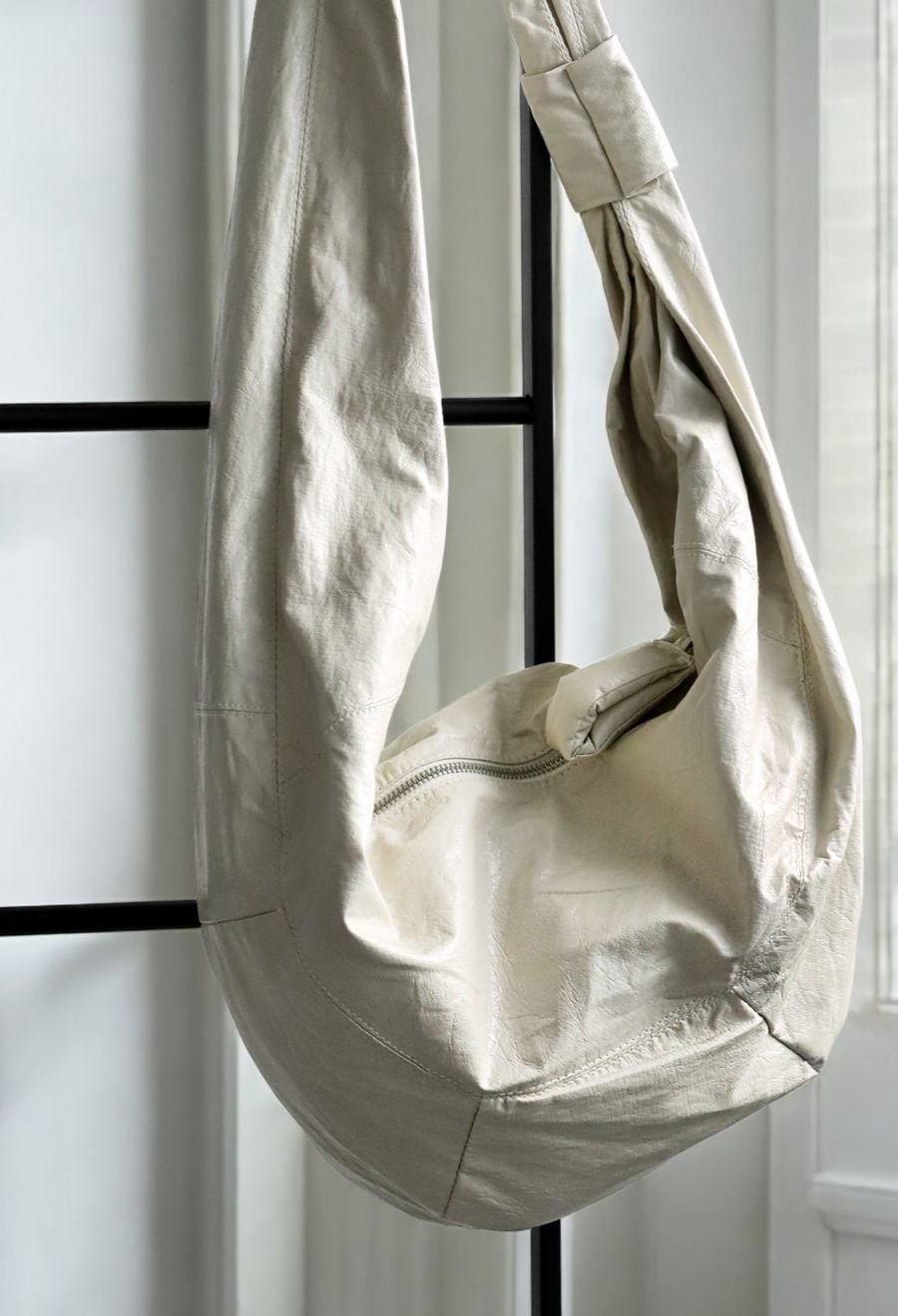 フェイクレザー ショルダーバッグ メンズ バッグ 送料無料・メール便