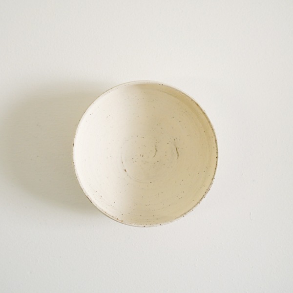 二階堂明弘 ドラ鉢（白） Φ13cm （おまかせ）