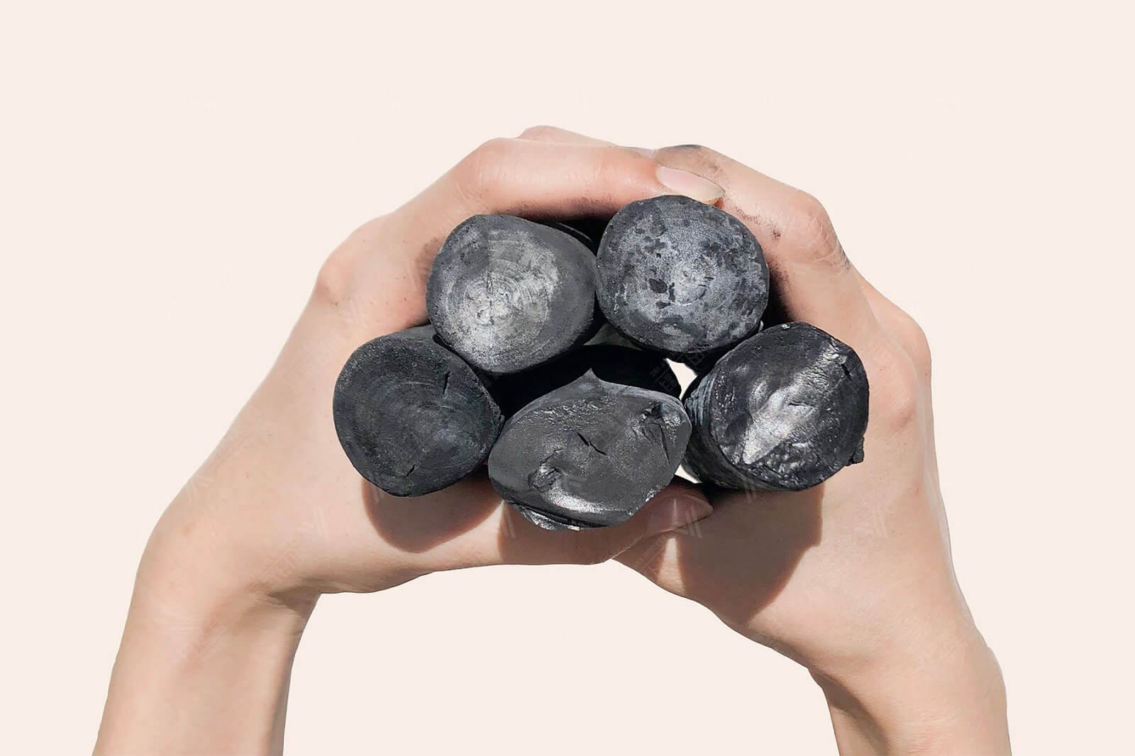 ラオス備長炭 丸 通販【こだわり品質・送料無料】｜朝内燃料オンライン